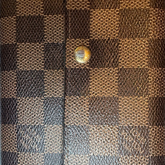 Louis Vuitton Damier wallet LV LONG WALLET LV DAMIER Excellent- see photos - Picture 12 of 16